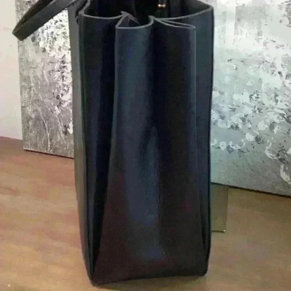 Alxiliary Black Leather Tote Bag - Picture 12 of 16